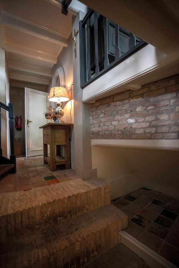 Erfgoed City House Grande Madame Agaath Леуварден Екстериор снимка